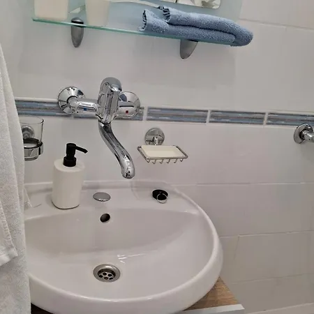 Lea I Lovro Apartamento *