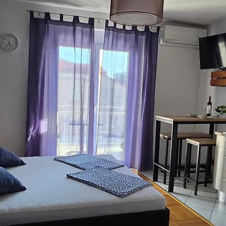 شقة Lea I Lovro بريلا