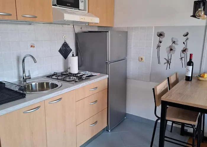 Lea I Lovro Apartman *
