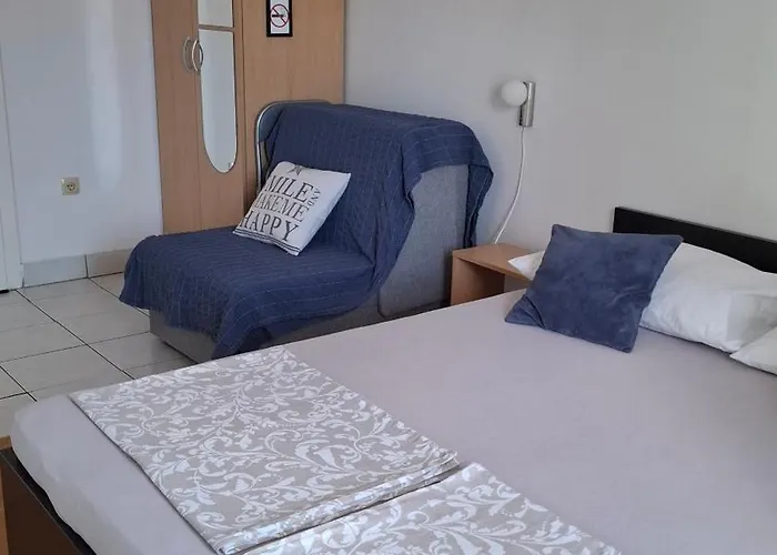 Apartamento Lea I Lovro