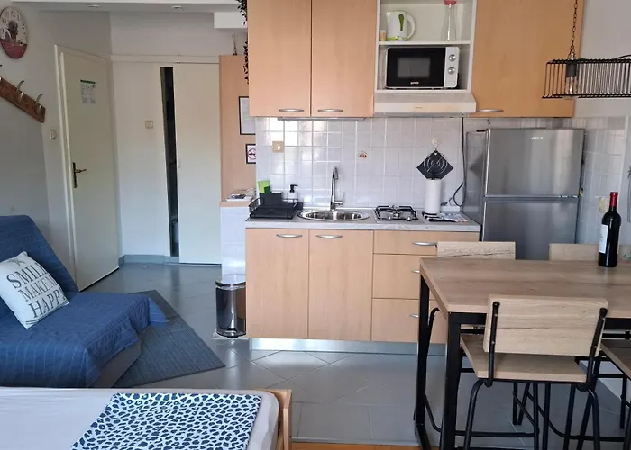 Lea I Lovro Apartamento Brela